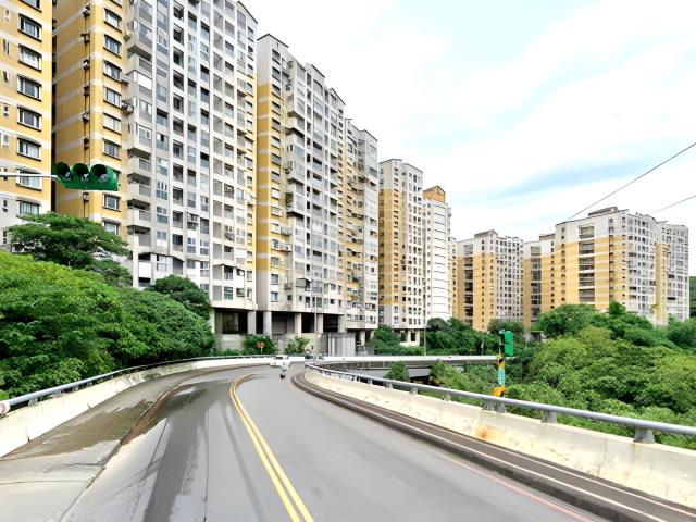 基隆中正區法拍大樓-4