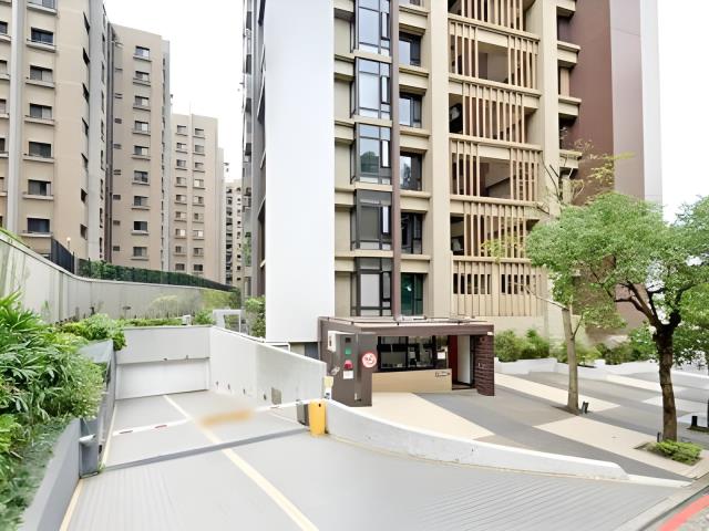 台北南港法拍大樓-1