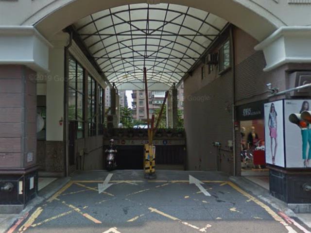新北新莊法拍大樓-4