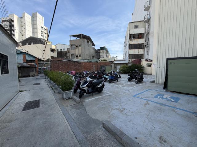 台南透天-11