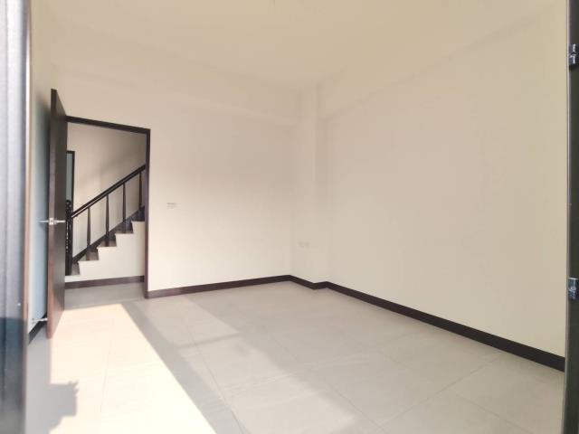 六甲透天-8