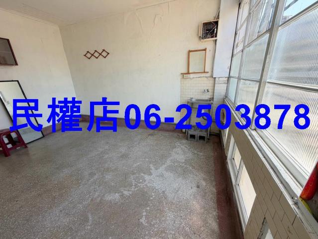 中西區透天-10