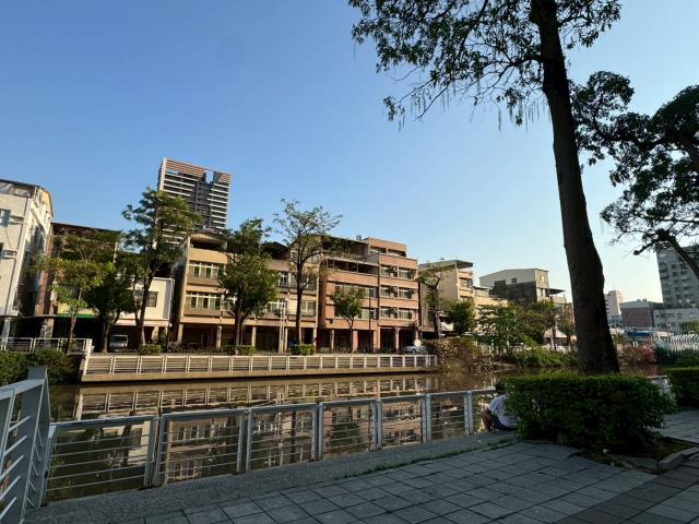 高雄三民區大樓法拍-7