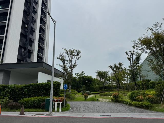 高雄仁武法拍店面-6