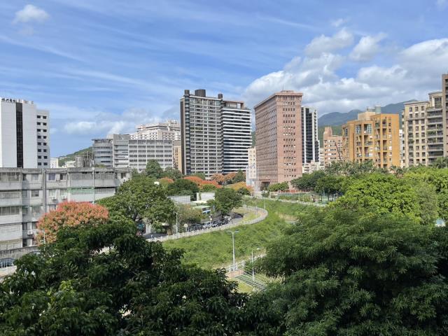 士林大樓-1