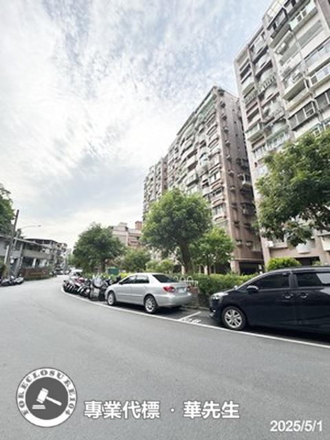 台北文山區法拍大樓-3
