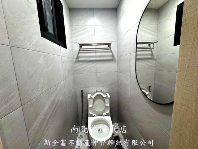 高雄鹽埕透天-13