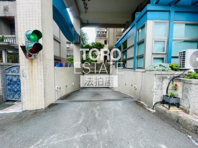 台北內湖法拍大樓-6