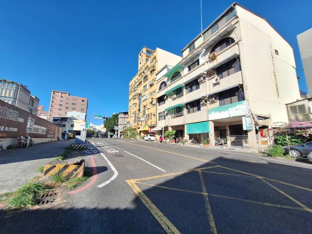台南東區透天-15
