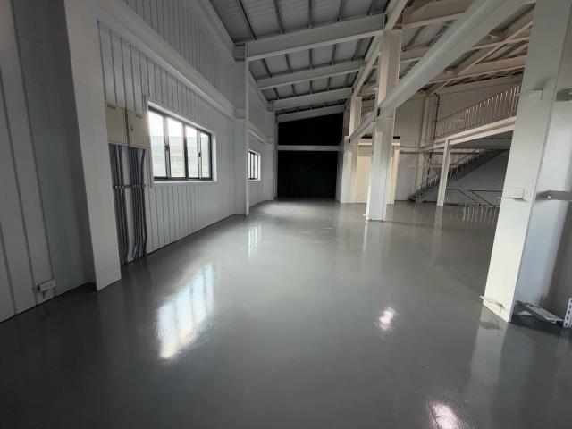 中壢青埔全新挑高廠房